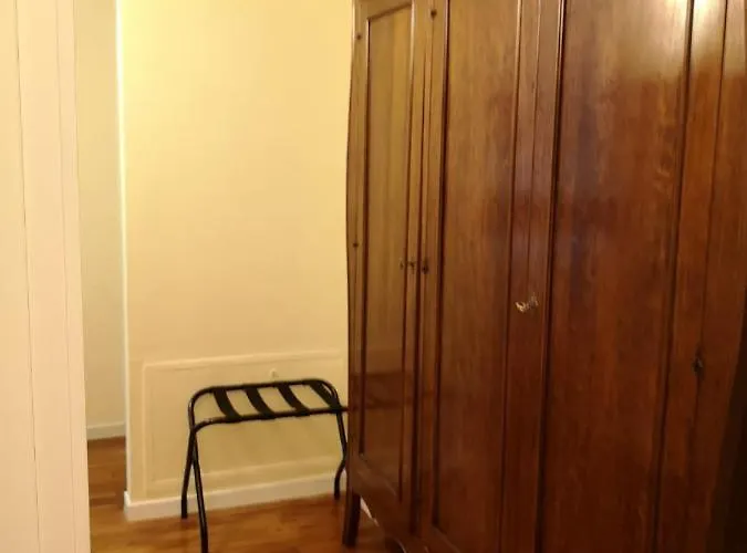 Akire Nocleg ze śniadaniem